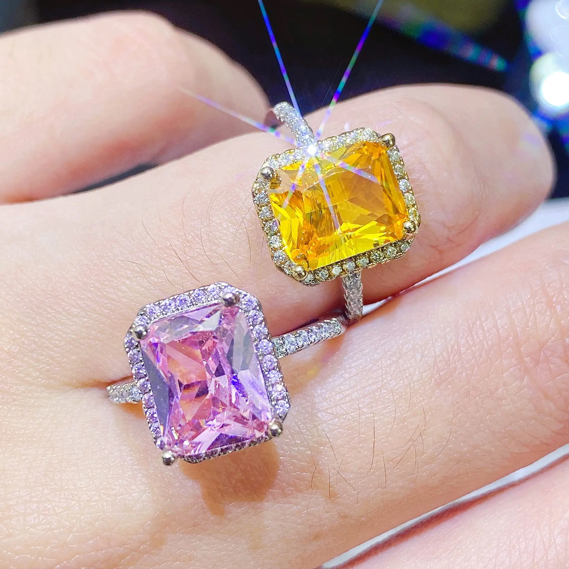 

Аксессуары для самостоятельного изготовления украшений: Новое европейское и американское роскошное двухцветное кольцо с инкрустацией желтыми бриллиантами, классическое кольцо с розовым кристаллом в форме квадрата принцесса, открытое.