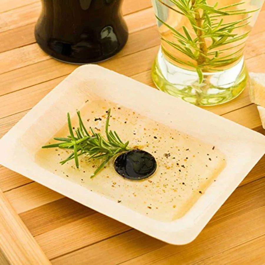 4.8 x 3.5 Inch Wood Plates 200 Round Disposable Wooden Plates - Durable Sustainable Poplar Wood Dinner Plates Greaseproof For P