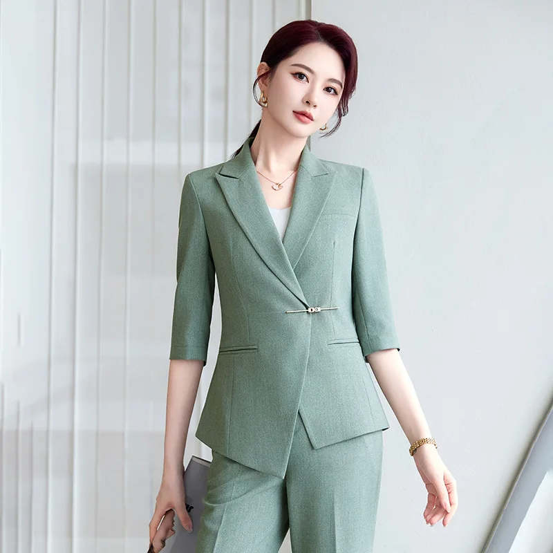 

Элегантный женский комплект костюмов2025Весна и лето, новый повседневный дизайн, элитный деловой профессиональный деловой костюм из двух предметов