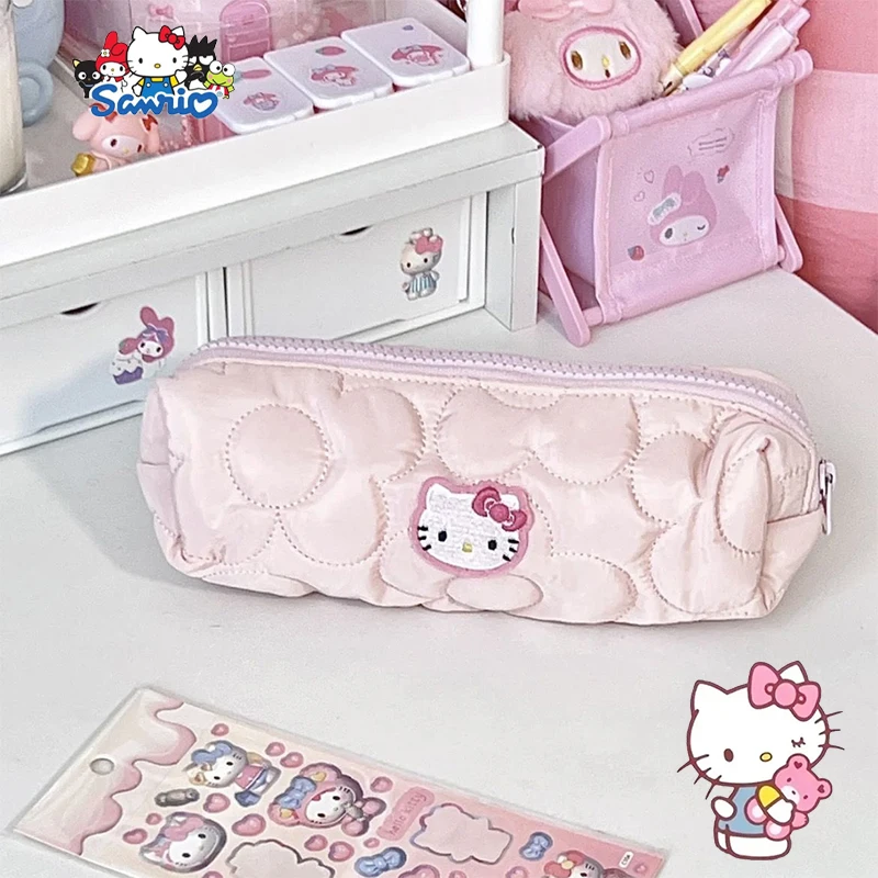 

Карандаш Sanrio с рисунком Hello Kitty Kawaii, милые школьные принадлежности для девочек с рисунком в виде сердца, ручка, чехол для хранения, искусственные подарки