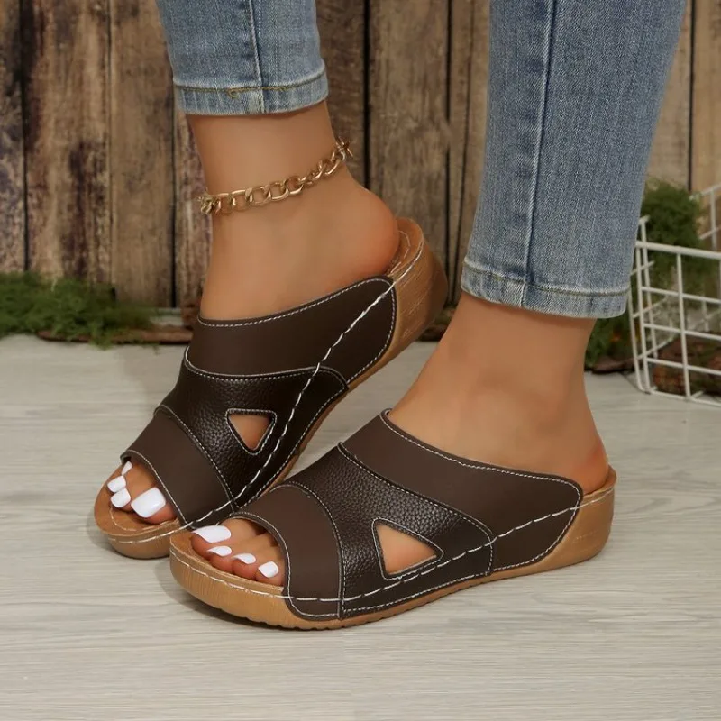 Women's Wedge Sandals Open Toe Slip on Slides Cutout Detail Textured Upper Contrast Stitching Casual Summer Walking Footwear