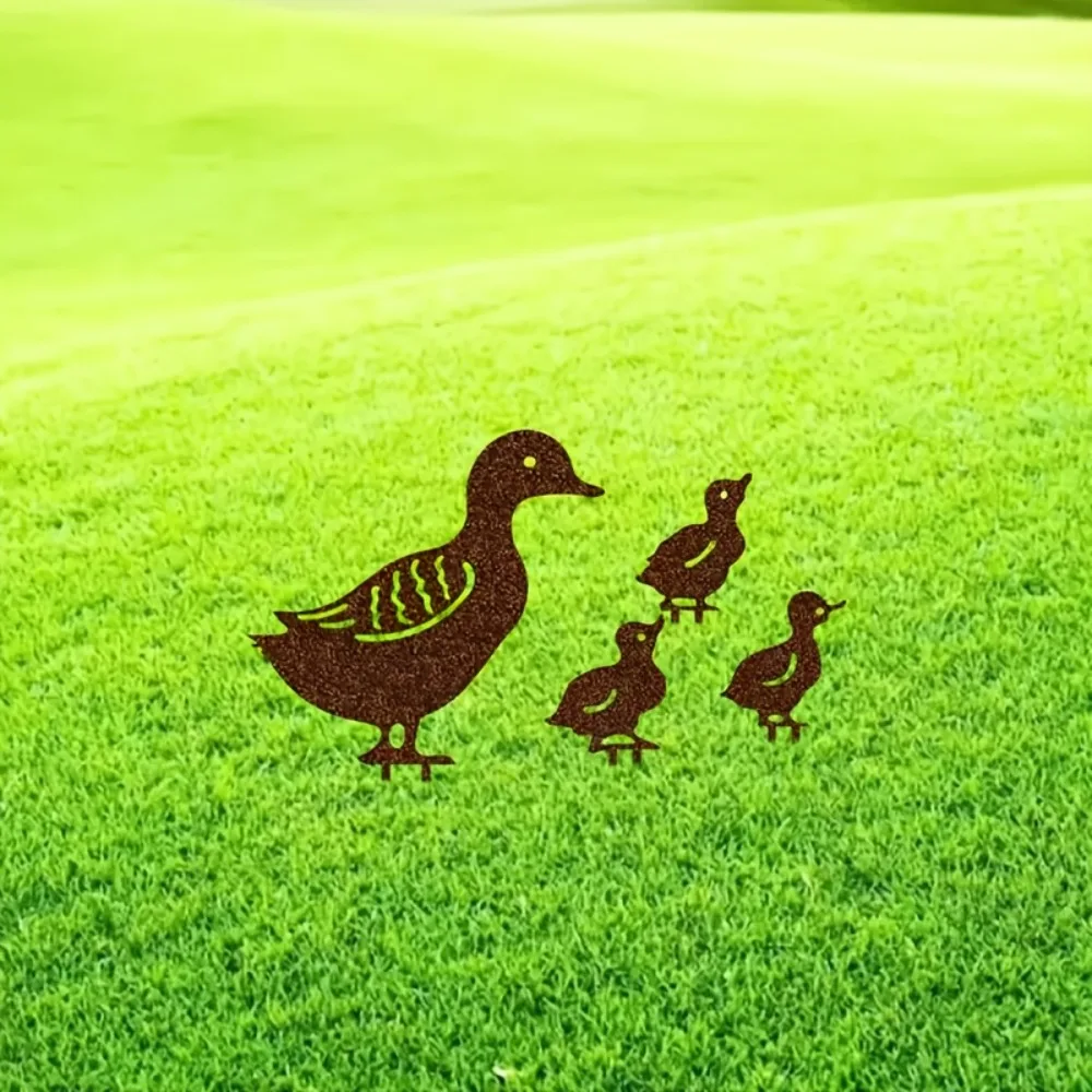 CIFBUY Rust Duck Acrylic Art 4pcs No Power Garden Lawn Farm Pathway Yard Decor Ornament