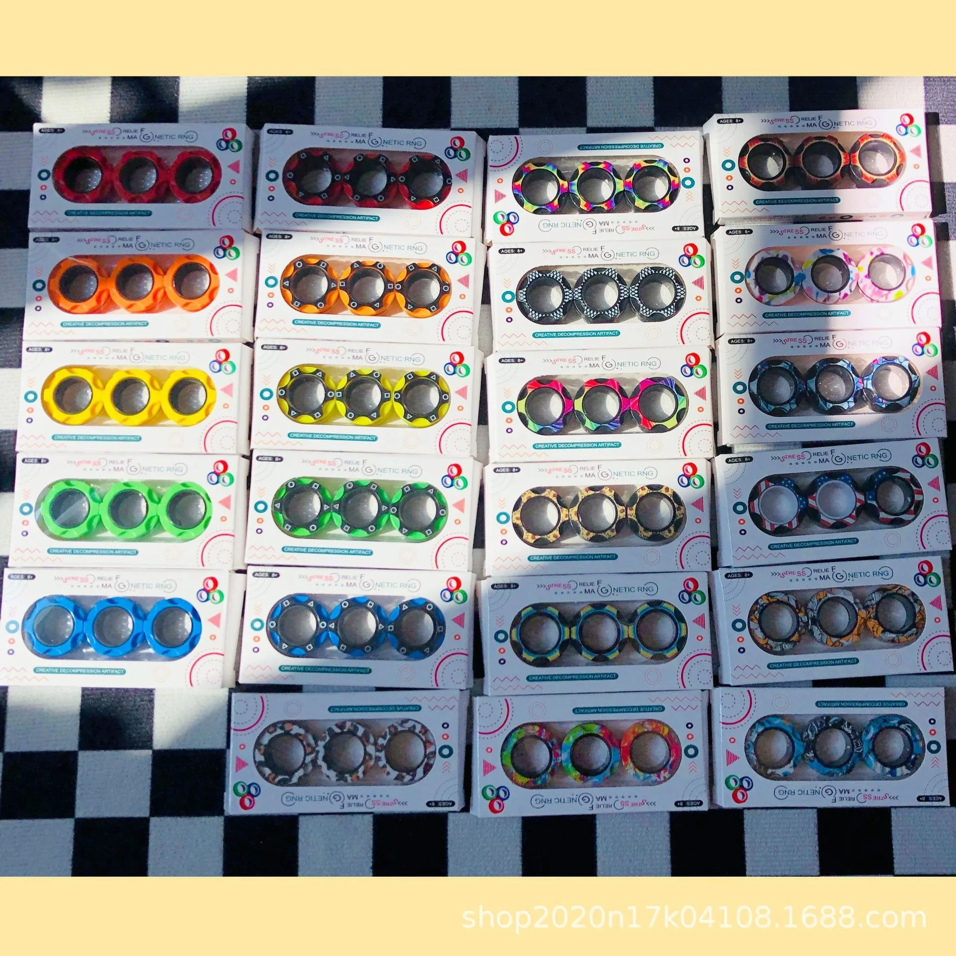 ชุดของเล่นแม่เหล็กแบบวงแหวน ของเล่นฝึกสมาธิสำหรับผู้ใหญ่ แม่เหล็กแบบวงแหวน ของเล่นฝึกสมาธิ ชุดของเล่นแม่เหล็ก ของขวัญสุดพิเศษสำหรับผู้ใหญ่ วัยรุ่น และเด็ก (3 ชิ้น)