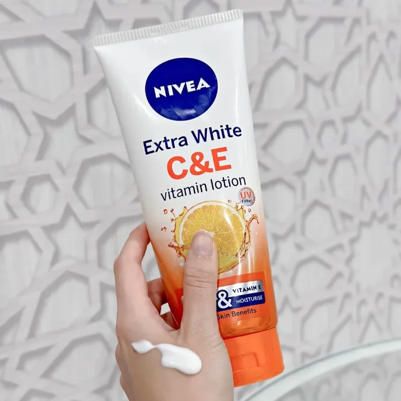 

Thailand Nivea Extra White C&E Vitamin Body Lotion 180ml Fruit Acid Smoothing Whitening Brigtening Moisturizing Body Skin Care