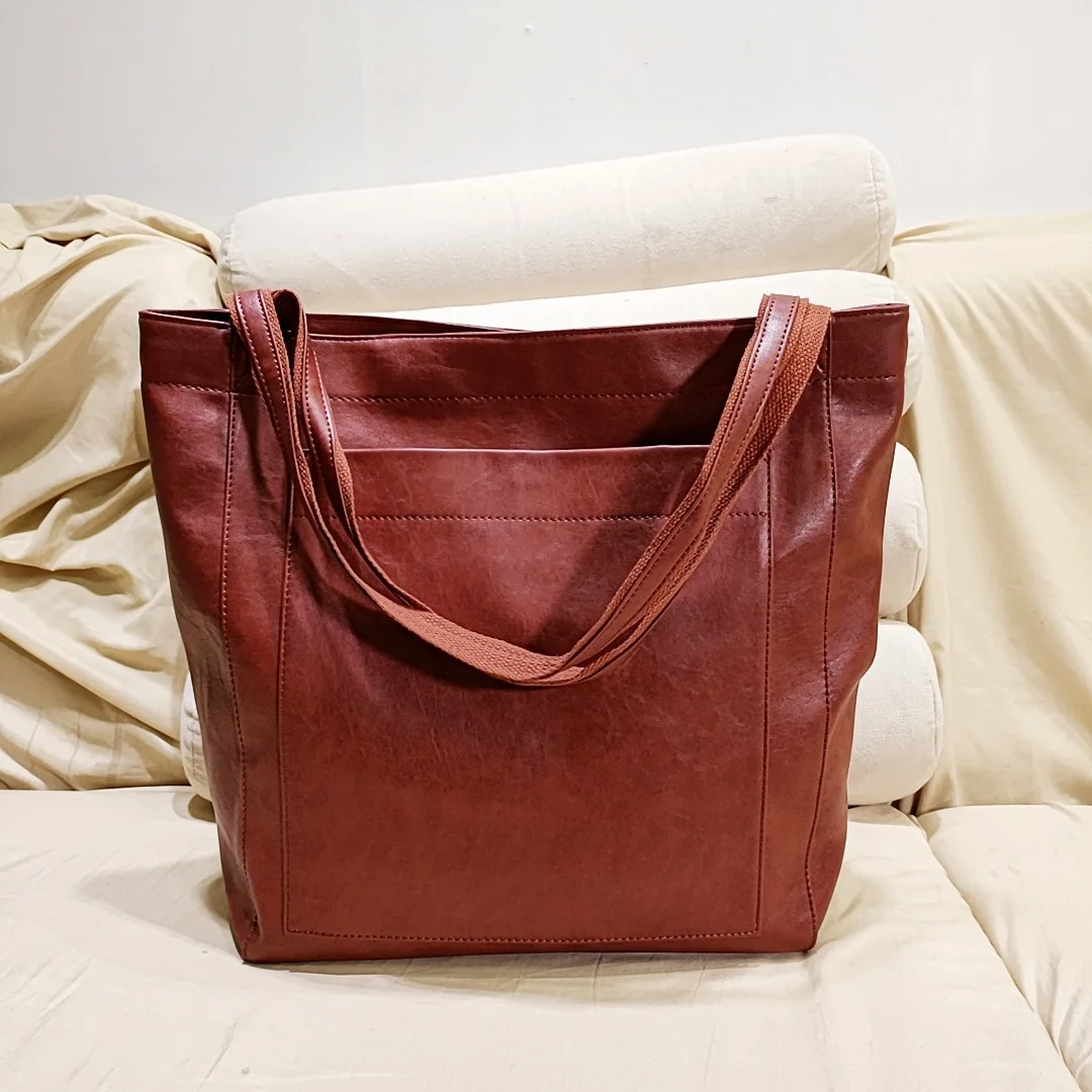 2023 New Soft  Handheld One Shoulder Vintage Oil and Wax Leather High CapacityTote Cross Border  Bags For Women