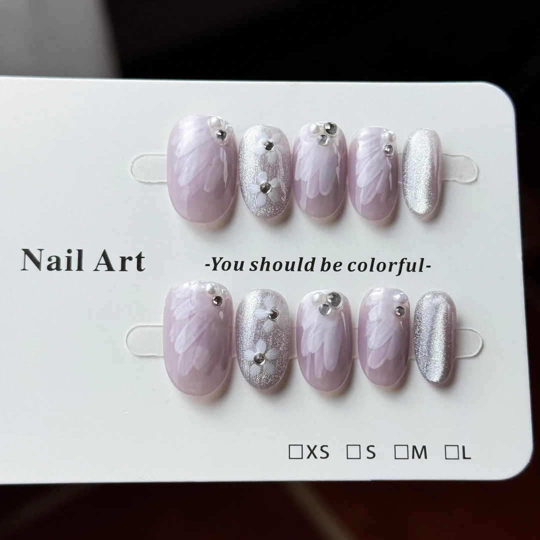 

10pcs high-end Ice purple daisies, light purple cat's eyes, hand-painted feathers, simple and eleganthandmade fake nails