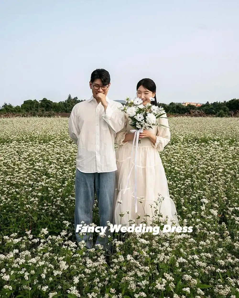 Abito da sposa da giardino estivo semplice e fantasia, servizio fotografico coreano, linea a tre quarti, abito da ballo, corsetto posteriore, cerniera personalizzata