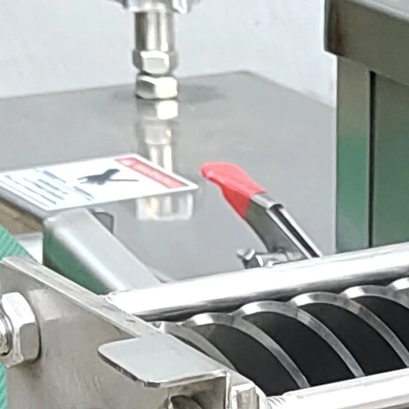 

110V 220V Pneumatic Cream Filling Machine For Shampoo Shower Gel Detergent Starting Quantitative Filling Machine