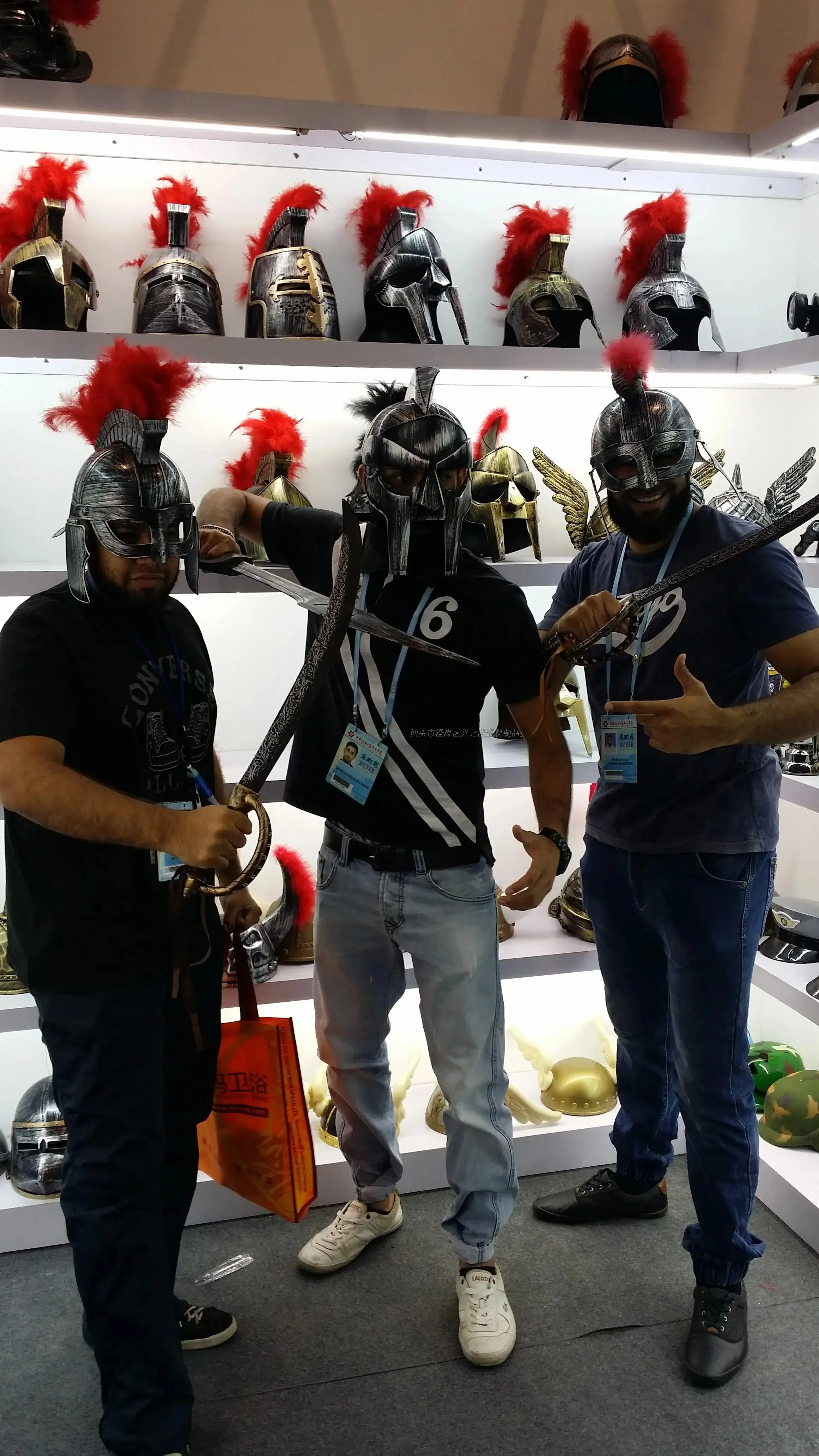 خوذة تكتيكية للمحارب القديم قناع تصميم ريش قناع خوذة للياقة البدنية لعبة ريترو، تستخدم لتصفيف المعركة الحاسمة