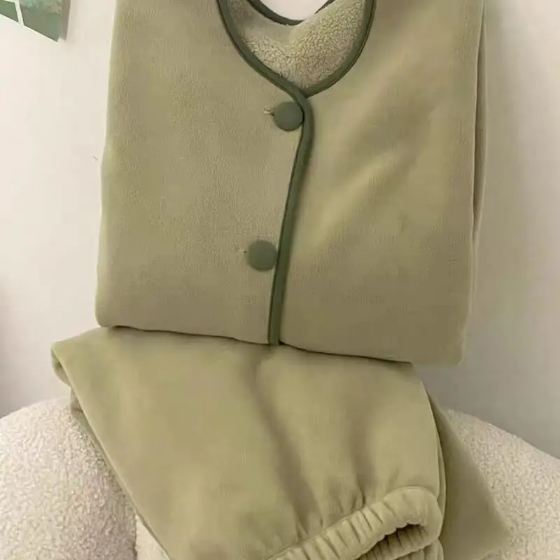 

Зимняя домашняя одежда, утепленный женский пижамный комплект, носимая в качестве верхней одежды, ночная рубашка, мягкая пижама с круглым вырезом, сохраняющая тепло, одежда для сна из кораллового флиса