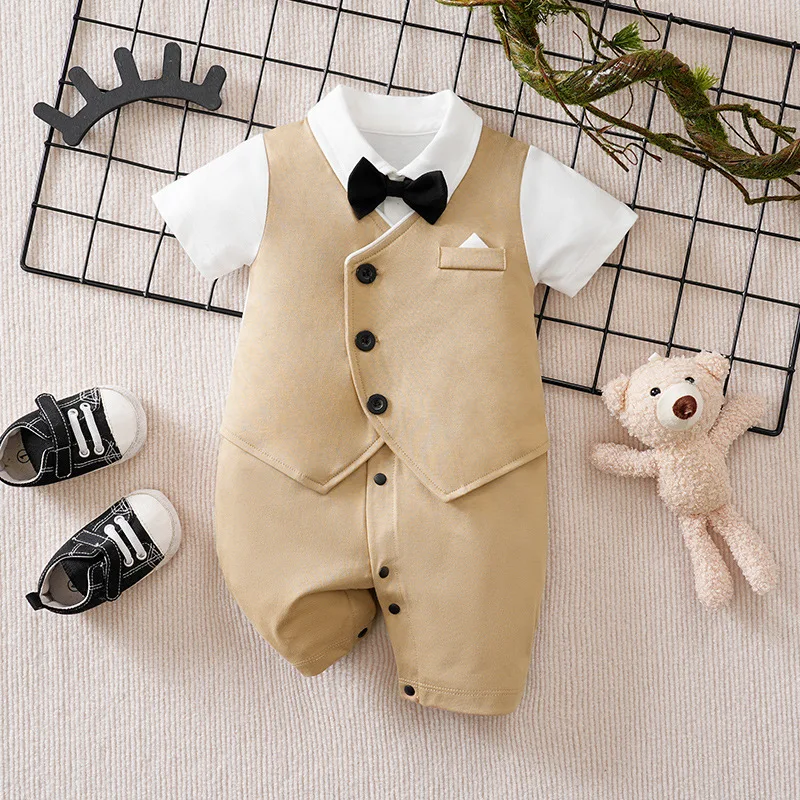 Fake two-piece baby onesie summer short-sleeved boy baby one-year-old full moon dress handsome gentleman going out climbing suit