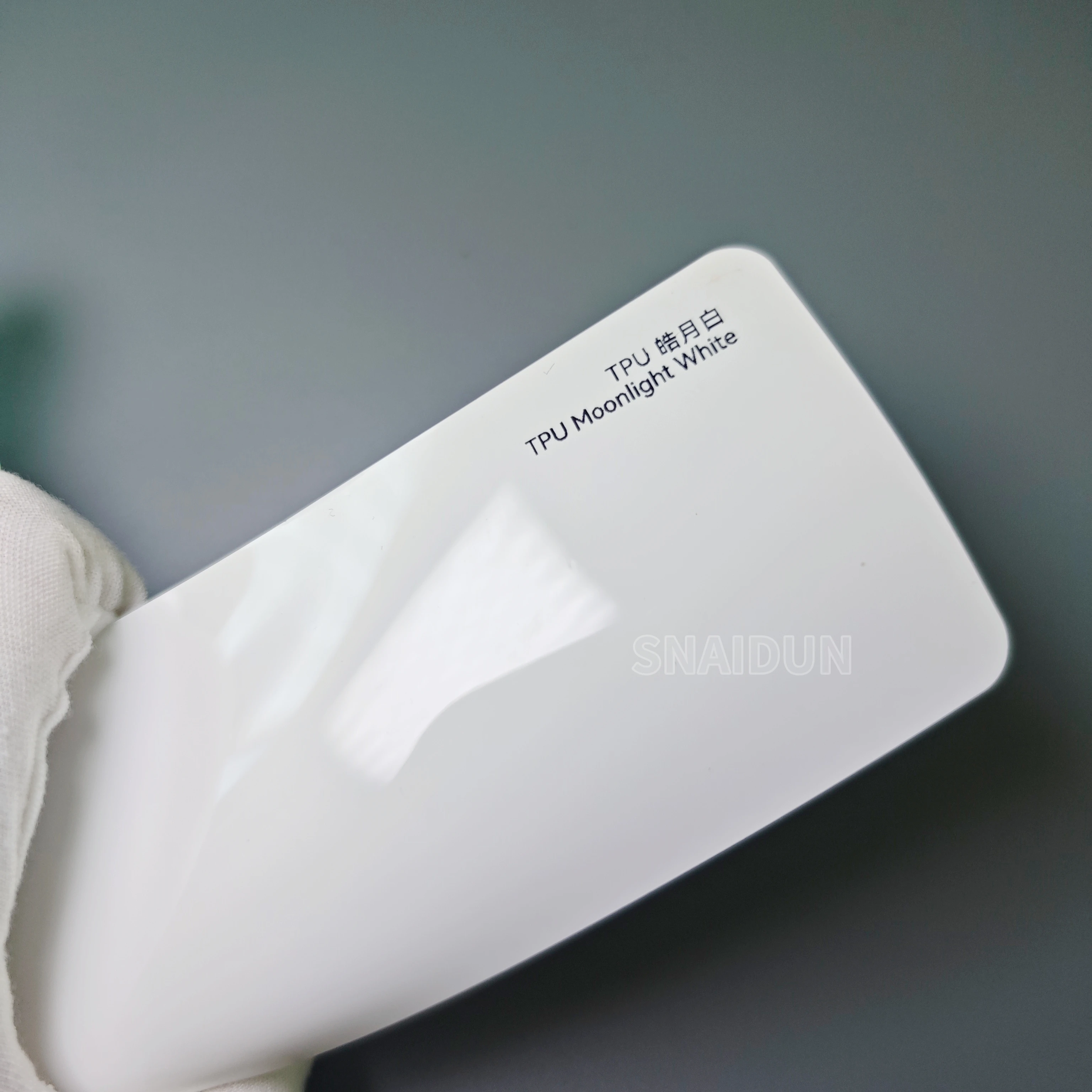 

Оптовая цена, хорошее качество, поликеротон, глянцевый белый цвет, цветная пленка из ТПУ, защитная пленка для краски PPF для автомобиля