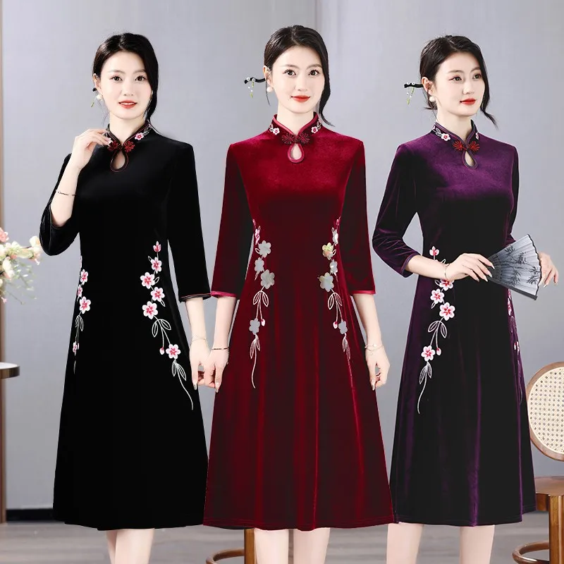 

High End Gold Velvet Cheongsam Embroidered Dress Women Spring Autumn Long Dress Noble Female Velour Party Evening Dress Vestidos