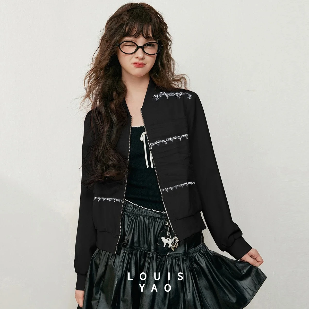 

LOUISYAO Casual Baseball Jacket 2025 Autumn Youthful Varsity Coats Off Shoulder Long Sleeves Baseball Collar Women's Jacket