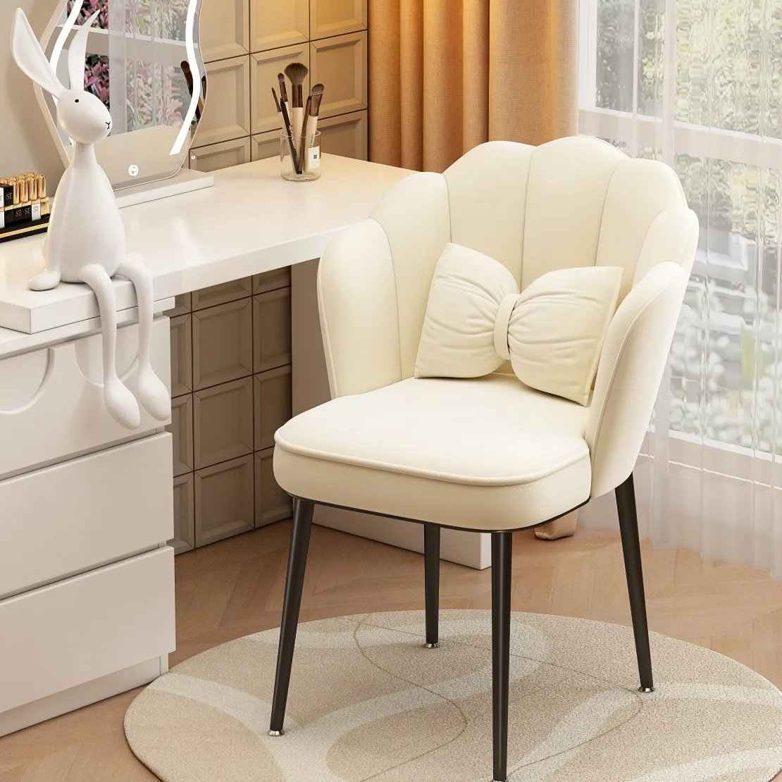 Minimalistischer Blütenblatt-Schminkstuhl mit Rückenlehne, Luxuriöser Schminkhocker für Mädchenzimmer, Frisiertisch-Stuhl