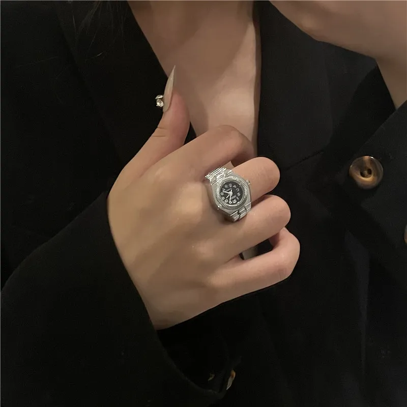 New Y2K Vintage Punk Quartz Finger Watch Ring for Women Men Mini Alloy Elastic Stretchy Rings Fashion Retro Jewelry Clock Gift