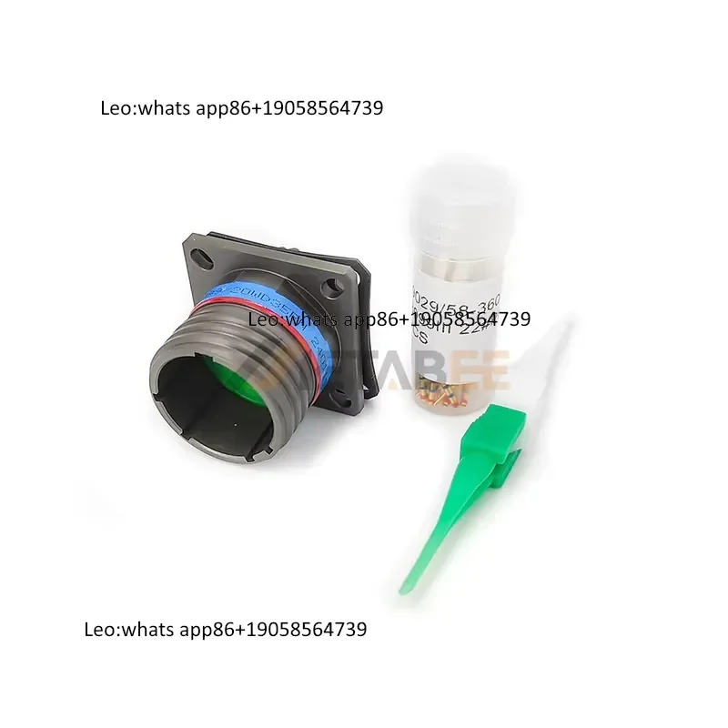Electrical D38999 Type Circular Connector D38999/20WD35PN Plug 35 Contacts IP67 Rated Robust Design