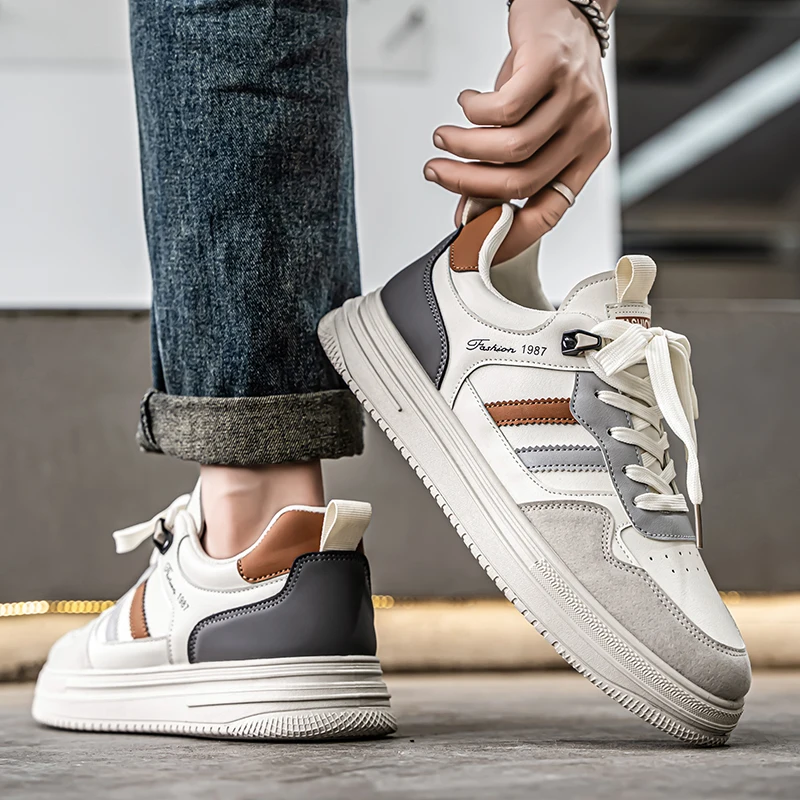 

Four-season Men's Casual Color-blocking Fashionable Versatile Lightweight Flat Soft-soled Lace-up Walking Vulcanized Board Shoes