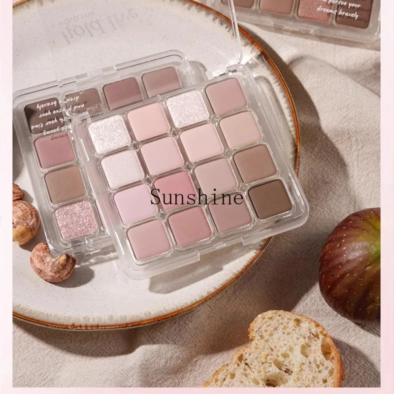 16-Color Eyeshadow Disc Pearl Sequin Blush