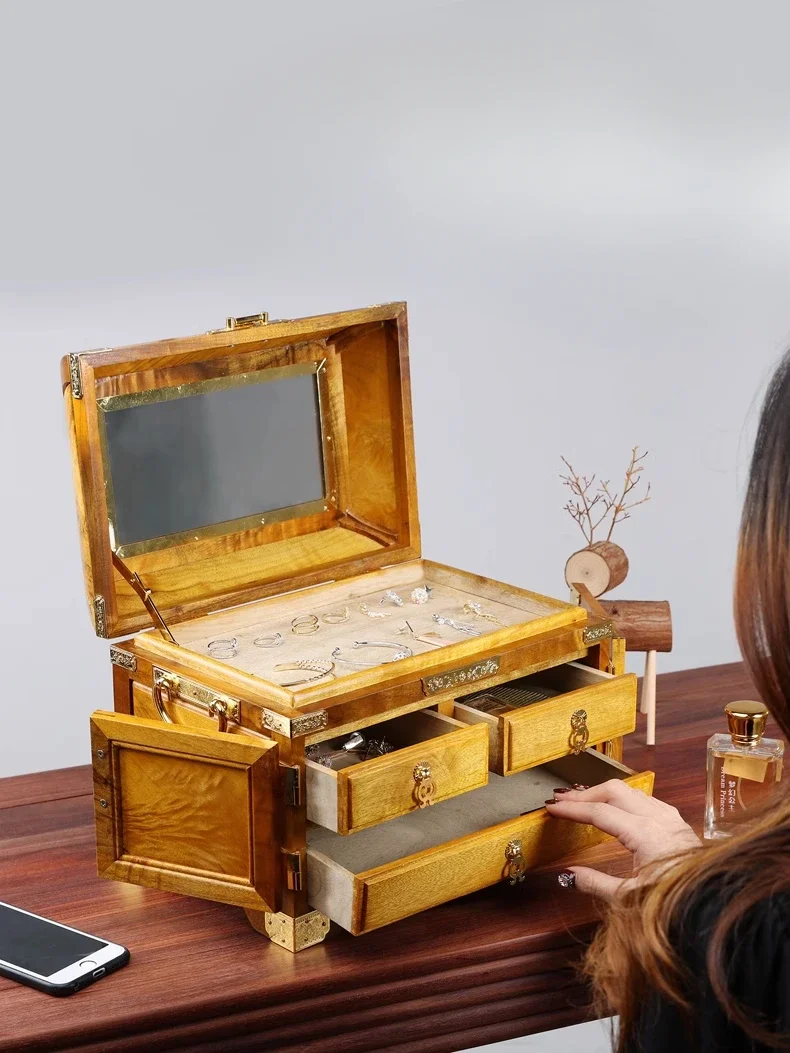 Golden nanmu jewelry box Forbidden City collection Xiaoye zhennan mahogany classical Chinese jewelry storage box