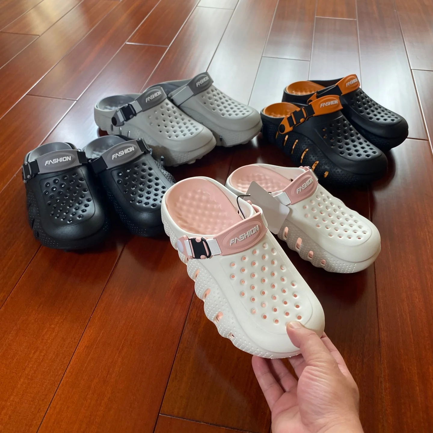 EVA Lightweight Comfortable Shock Absorption Clog Shoes Summer Unisex Slip-On Sandals Head Cover Slippers Soft Bounce Feeling