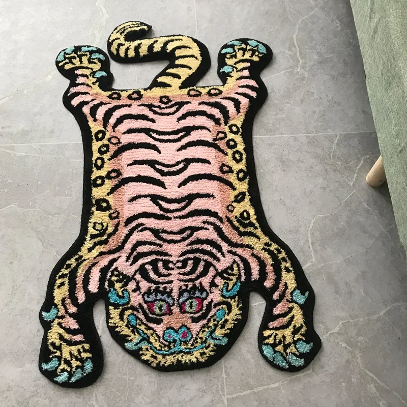 Large Tufting Tigers Carpet Special-shaped Floor Mat Irregular Tiger Bedside Blanket Foot Pad Non-slip Bedroom Footpads Bath Rug