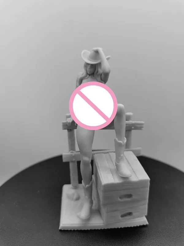 Figurka Minis zabawki chłopięce odlewanie ciśnieniowe 1/24 skala West Cowgirl Model z żywicy zestawy do budowania niezmontowane i niepomalowane Hobby Diorama