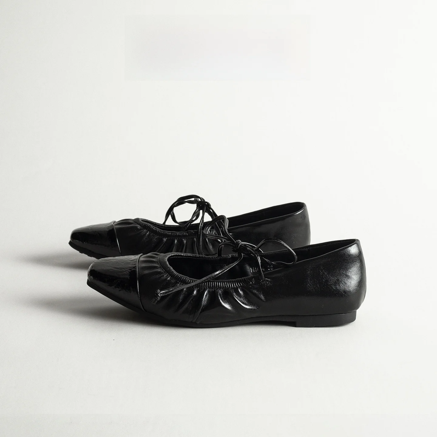 genuine-leather-retro-mary-jane-shoes-women's-spring-versatile-lace-up-flat-bottom-small-leather-casual-ballet-flat-shoes
