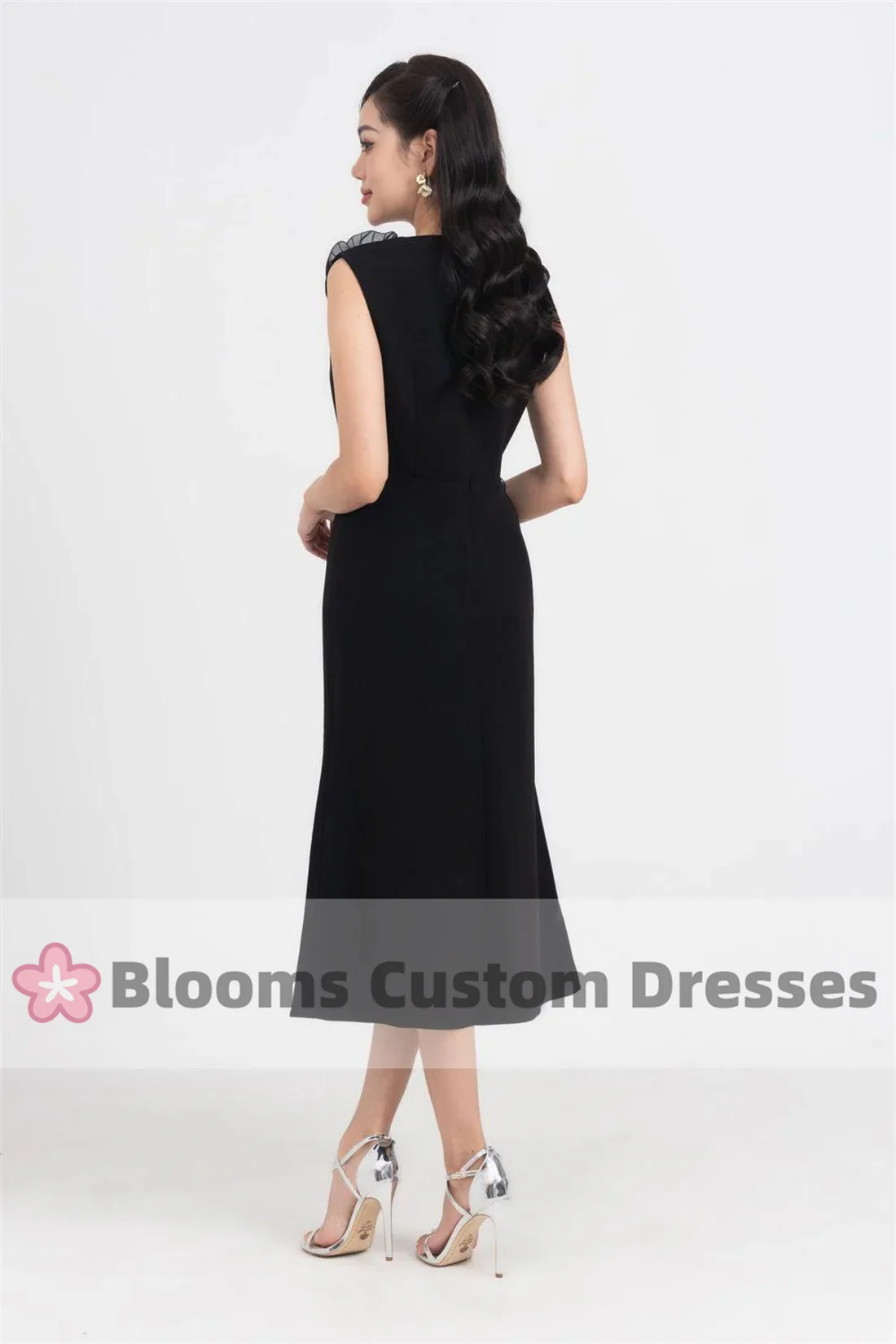 Blooms Black Customized Evening Dress Flower Beading A-line Sleeveless Bespoke Occasion Midi Dresses Customized Party Gown