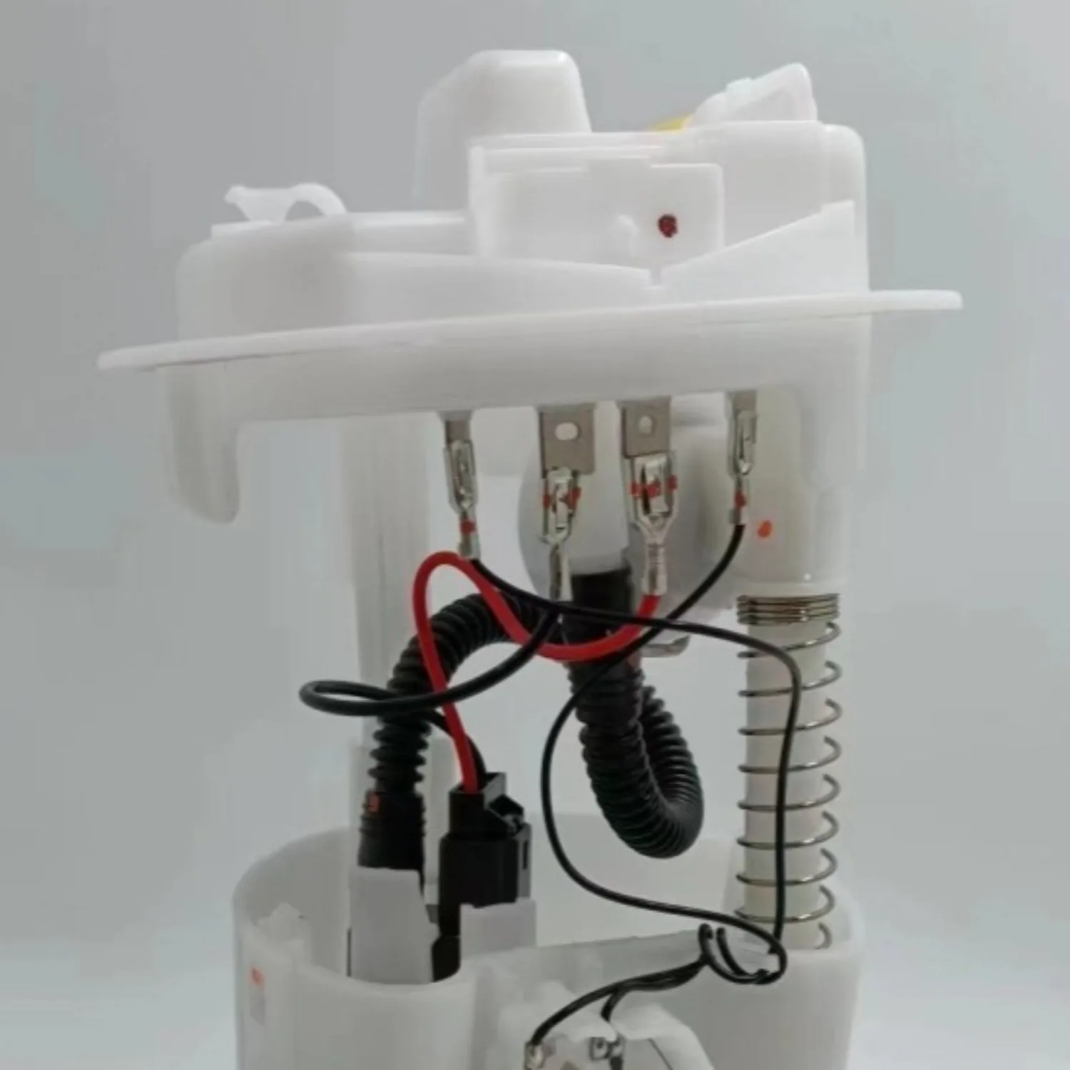 Automotive Fuel Pump Assembly OE: 9633294680 Suitable For Citroen Bering, Senna Picasso, Peugeot 206CC, 607