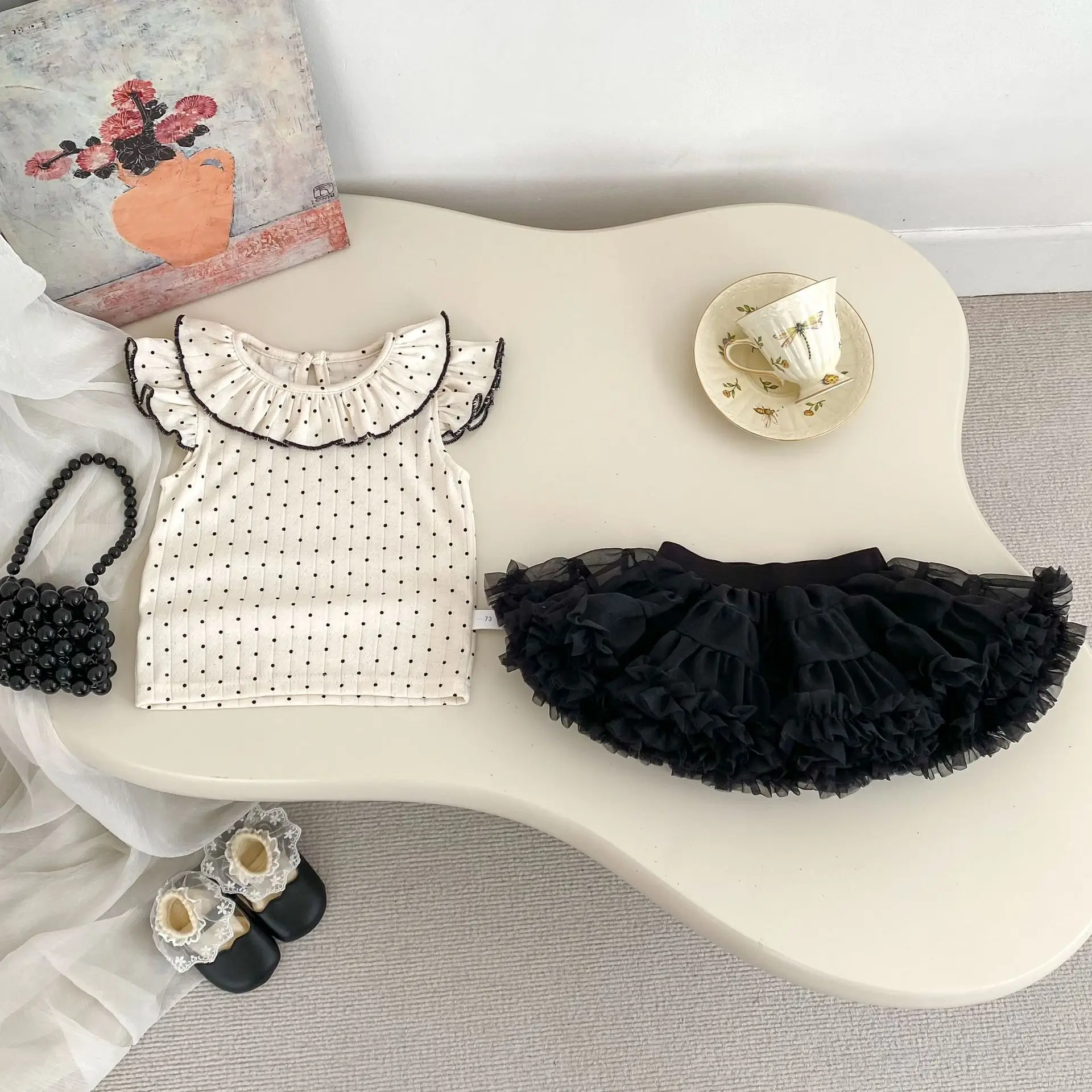 طقم تي شيرت صيفي جديد للفتيات الصغيرات مع ياقة دانتيل منقط وأكمام طائرة لملابس الفتيات #2