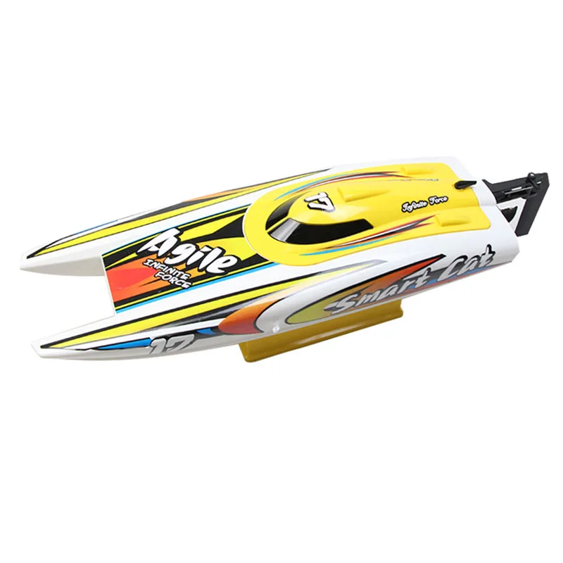 RC Ship Model 8204 New Speed Boat Beginner Training and Teaching High Speed 2.4G Remote Control Boat Toy