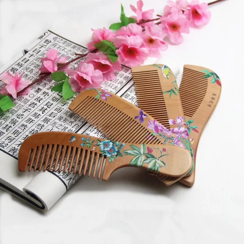 

1pcs Natural Peach Solid Wood Comb Engraved Peach Wood Healthy Massage Anti-Static Comb Hair Care Tool Beauty Accessories