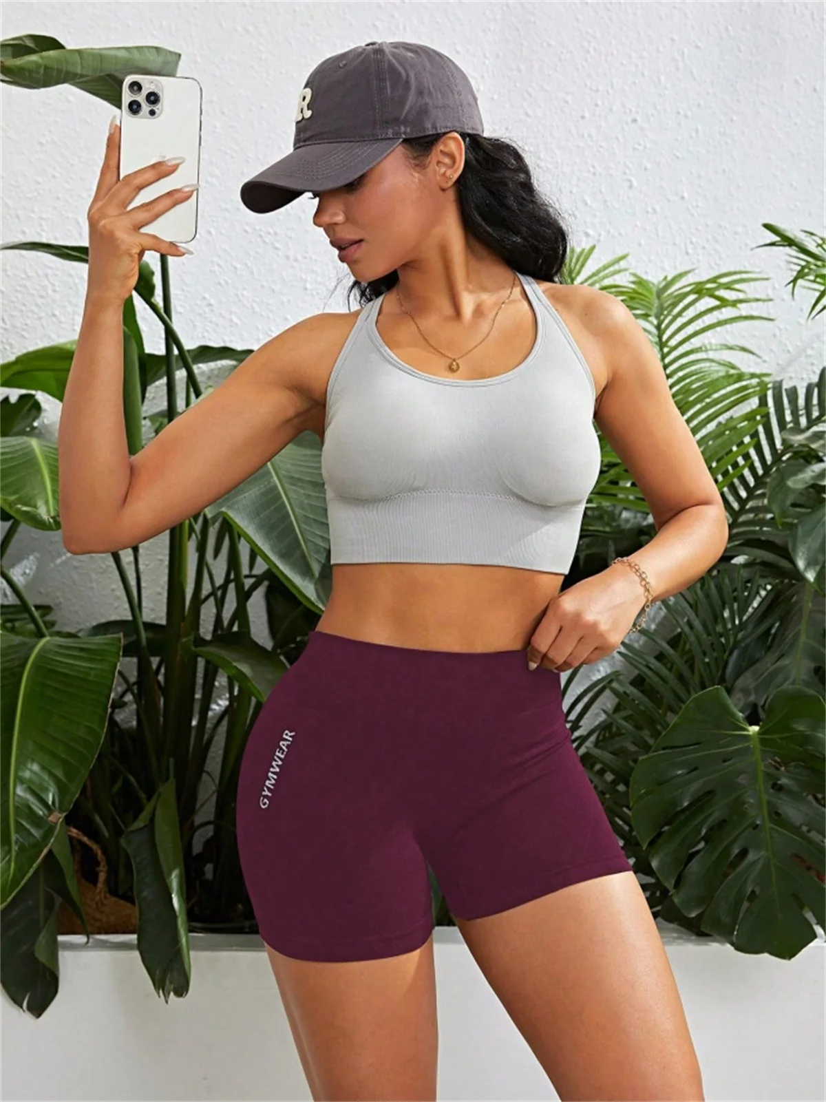 Solid Color Seamless High Waisted  High Elastic Yoga Sports Shorts For Women Comfy Breathable Running Short Leggings For Spring