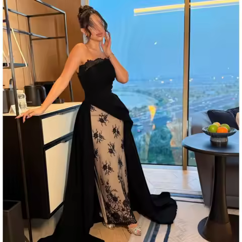 Elegant Black Prom Dress for Women Strapless Lace Mermaid Vestidos de Gala Appliqued Formal Evening Gowns Customized