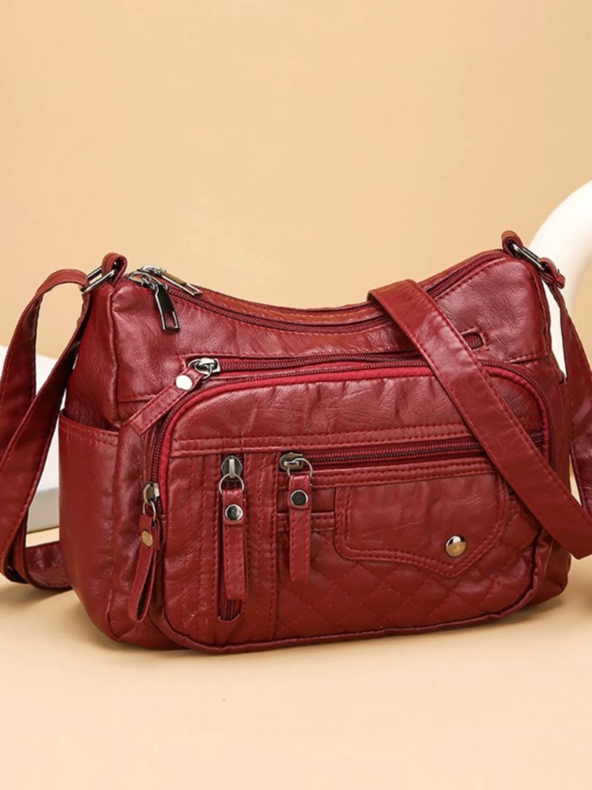 

Leather Crossbody Bag Large Capaci Soft Multi-Layer Women's oulder Bag Versatile Mom Bag Faionable Briti Sle Daily Use