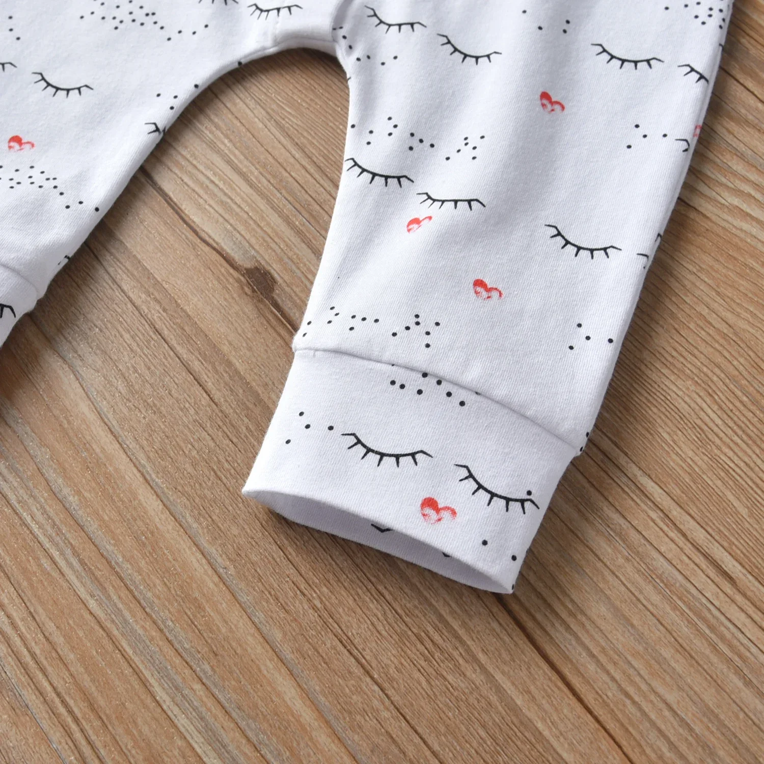 Newborn Infant Baby Girls Snap Romper Spring Autumn Clothes New Fashion Thin Cotton Long Sleeve Jumpsuit Come with Bow Headband