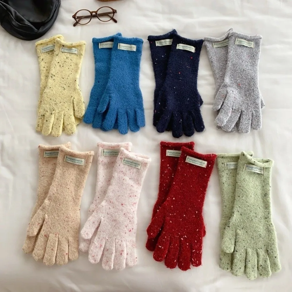 

Универсальные вязаные перчатки в горошек. Холодостойкие перчатки с отдельными пальцами. Теплые зимние перчатки с поддержкой сенсорного экрана.