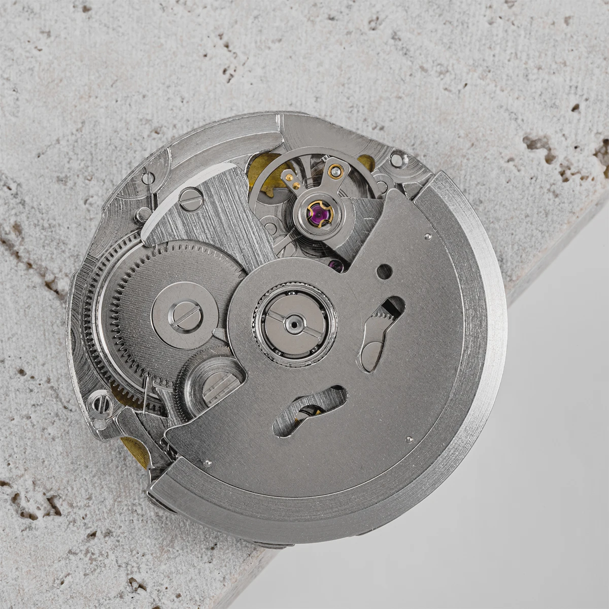 China NH35 Movement Replacement Japanese NH35 Movements Date High Accuracy Automatic Mechanical Movement NH35A 3'O 3.8 Clock image 8