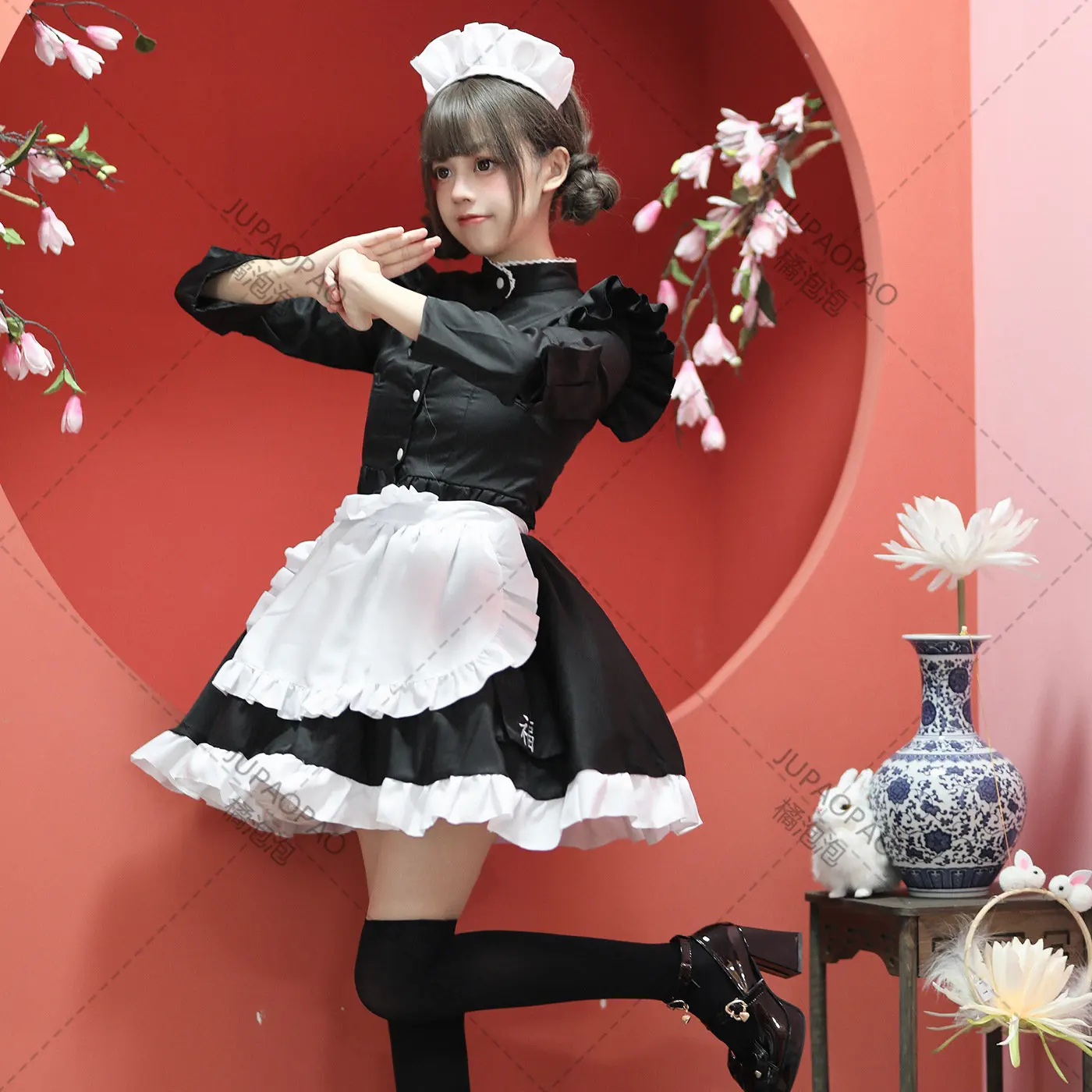 

Japanese Anime Chinese Maid Uniform Cute Lolita Maid Cosplay Costume Animation Show Long sleeve Halloween Party Dress Dropship