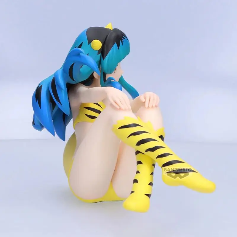 ของแท้ แบรนด์ใหม่ ไม่เคยเปิดใช้ ของสะสมจาก Bandai Banpresto ตัวละคร Urusei Yatsura Relax Time Lum ขนาด 13 ซม. ของตกแต่ง ของสะสม ของขวัญ ของเล่นพีวีซี