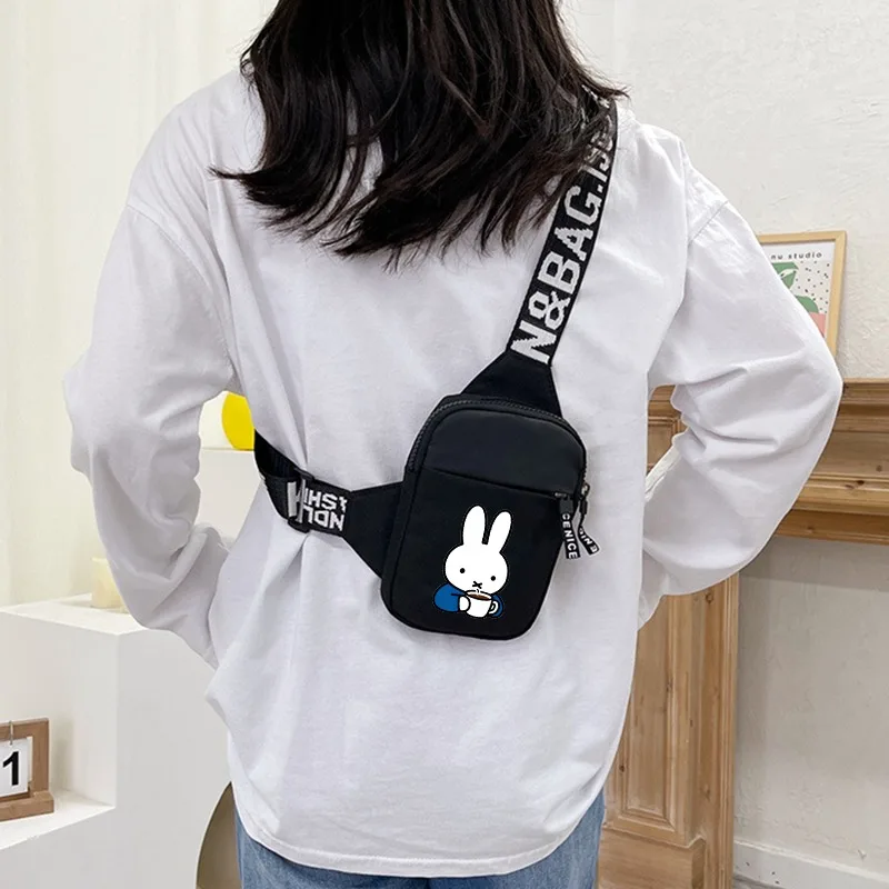 

Мини-сумки через плечо Miffy для женщин, милая сумка через плечо с мультяшным аниме-принтом, мужская портативная сумка для улицы и подарки