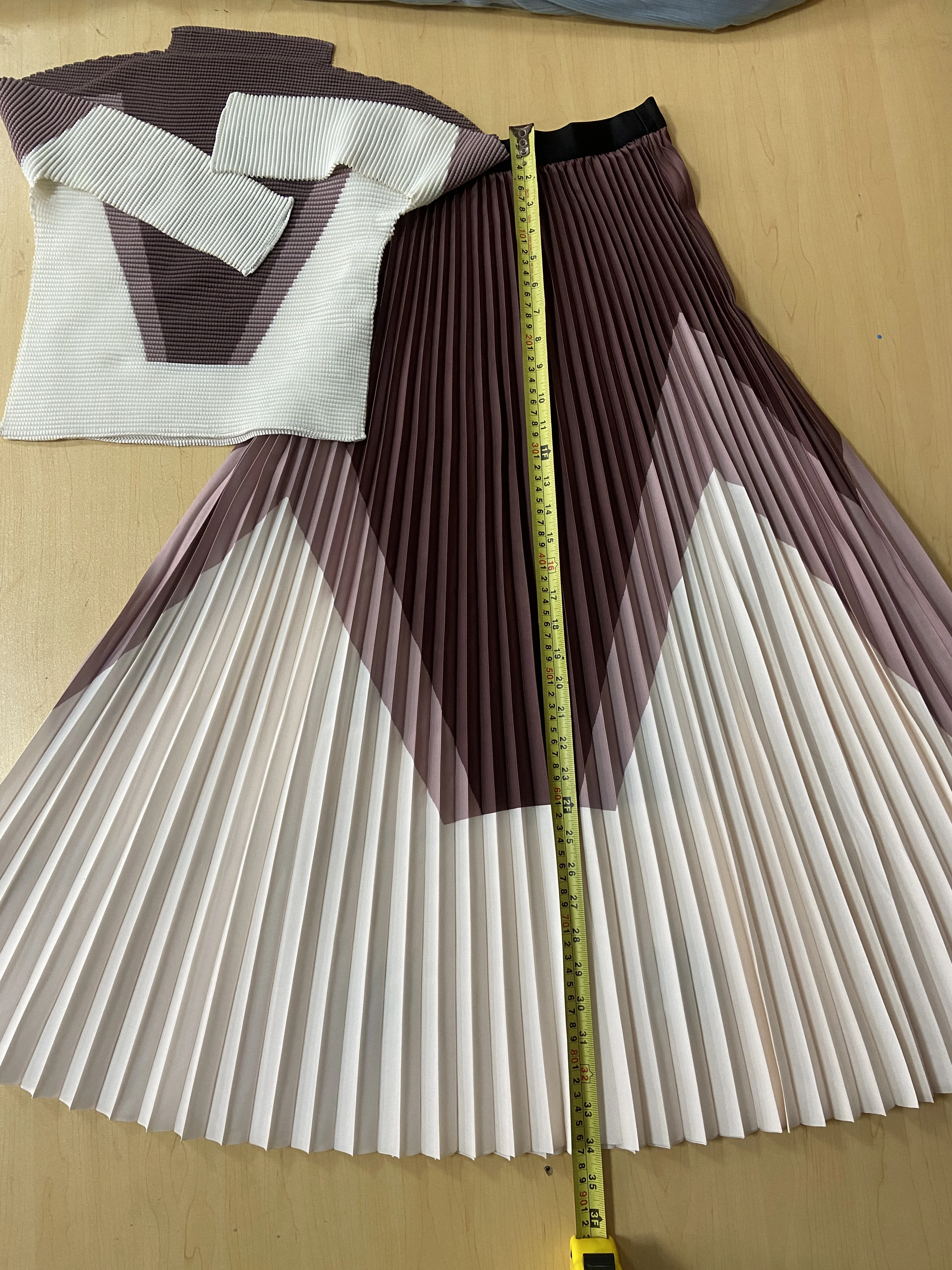 Costumes de jupe de piste pour femmes, manches longues, imprimé bloc tournant, t-shirt et jupes longues, vintage élégant, ensemble 2 pièces, tenues