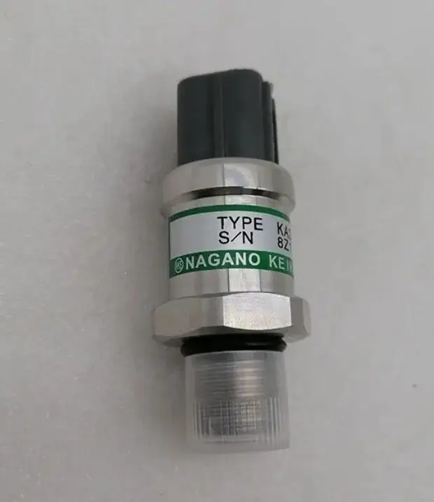 Excavator DH220-5 DH225-7 8Z11800-500K 8Z11800500K High Pressure Sensor For Doosan