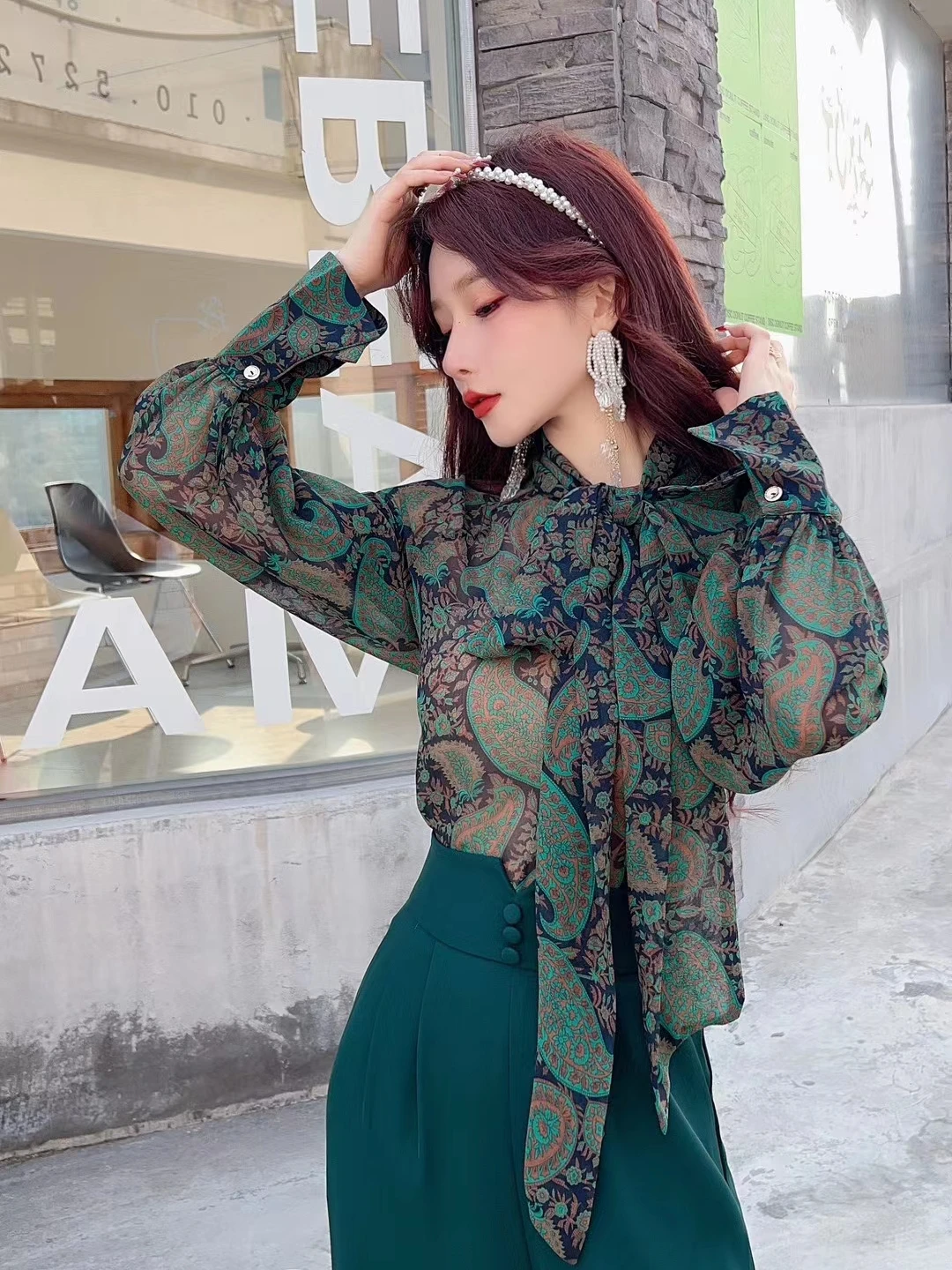 

Retro Print Women's Long Sve irt Spring Faion 2025 Lightweight Luxury Sle Chiffon Sa' Blouse Loose Fit Polyester