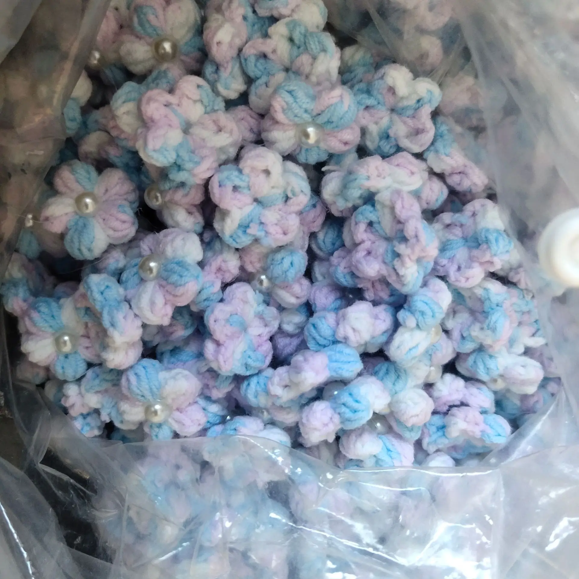 40Pcs Pearl Puff Gradient Color Block Cute Flowers For Cloth Ornaments Crochet  Knitting Accessories For Bags Handmade Gift 2CM