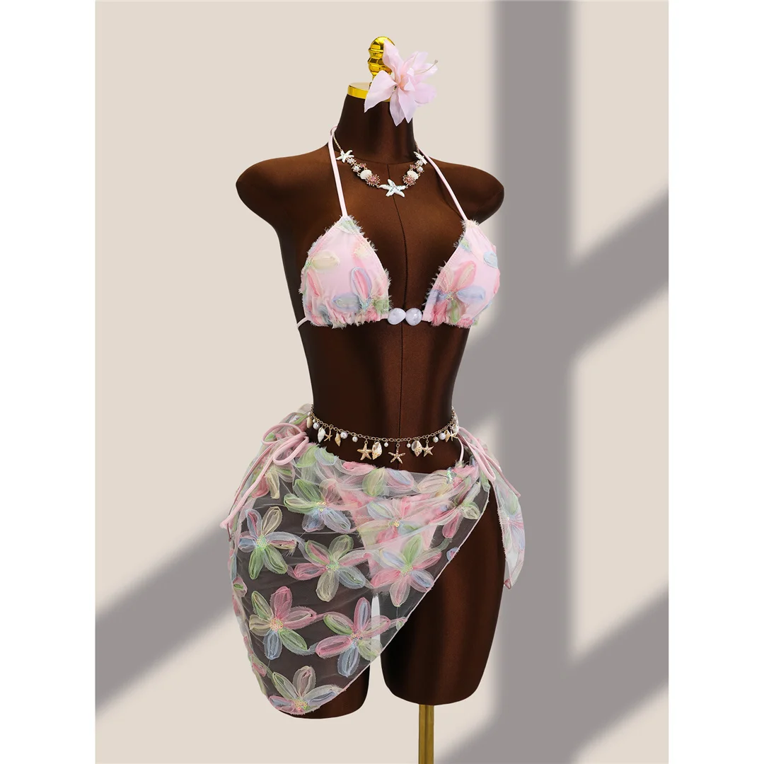 Mit Sarong-Blumenmuster, Neckholder-Bikini, Damen-Badeanzug, dreiteiliges Bikini-Set, Badebekleidung, Badeanzug, Modell V8321. – Detail 4