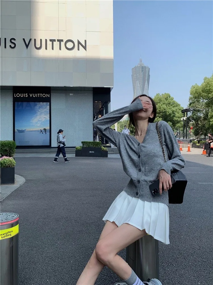 

Белая юбка А-силуэта с высокой талией, стройнящим эффектом, однотонная, для повседневной носки, из антистатической ткани