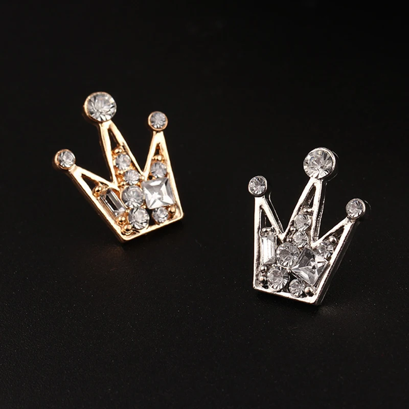 Brooch For Women Men Fashion Crystal Beautiful Cute Pin Necktie Clip Collar Decoration Christmas Gifts Luxury Metal Crown