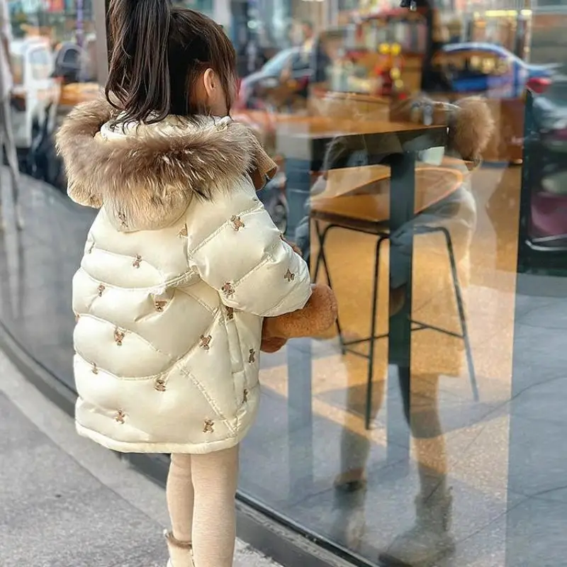 

Girls' Winter New Teddy Bear Embroidered Cartoon Cute and Fashionable Windproof Warm Big Fur Collar Hooded Cotton Jacket